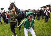 30 September 2021; Jockey Frankie Dettori celebrates after winning The Gannons City Recovery And Recycling Services Ltd. Supporting DAFA Handicap on Trueba at Bellewstown Racecourse in Collierstown, Meath. Photo by Matt Browne/Sportsfile