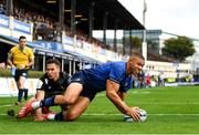 9 October 2021; Adam Byrne of Leinster evades the tackle of Jacopo Trulla of Zebre, to score his side's third try, during the United Rugby Championship match between Leinster and Zebre at the RDS Arena in Dublin. Photo by Harry Murphy/Sportsfile