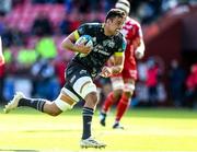 10 October 2021; Jack O’Sullivan of Munster makes his way to score the opening try during the United Rugby Championship match between Scarlets and Munster at Parc Y Scarlets in Llanelli, Wales. Photo by Gareth Everett/Sportsfile