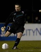 19 March 2004; Patrick Jennings, Derry City. eircom League Premier Division, St. Patrick's Athletic v Derry City, Richmond Park, Dublin. Picture credit; Brian Lawless / SPORTSFILE *EDI*