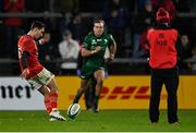 16 October 2021; Joey Carbery of Munster scores a late conversion to win the United Rugby Championship match between Munster and Connacht at Thomond Park in Limerick. Photo by Piaras Ó Mídheach/Sportsfile