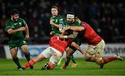 16 October 2021; Sammy Arnold of Connacht in action against Jeremy Loughman, left, and Gavin Coombes of Munster during the United Rugby Championship match between Munster and Connacht at Thomond Park in Limerick. Photo by Piaras Ó Mídheach/Sportsfile