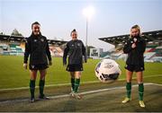 20 October 2021; Players, from left, Niamh Farrelly, Áine O'Gorman and Heather Payne during a Republic of Ireland training session at Tallaght Stadium in Dublin. Photo by Stephen McCarthy/Sportsfile