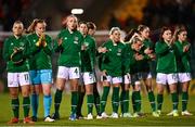 21 October 2021; The Republic of Ireland team applaud the support after Amhrán na bhFiann before the FIFA Women's World Cup 2023 qualifier group A match between Republic of Ireland and Sweden at Tallaght Stadium in Dublin. Photo by Eóin Noonan/Sportsfile