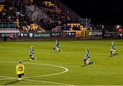 21 October 2021; Republic of Ireland players take a knee before the FIFA Women's World Cup 2023 qualifier group A match between Republic of Ireland and Sweden at Tallaght Stadium in Dublin. Photo by Stephen McCarthy/Sportsfile