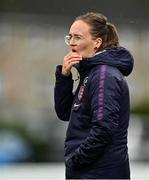 23 October 2021; England head coach Gemma Davies during the UEFA Women's U19 Championship Qualifier match between England and Northern Ireland at Jackman Park in Limerick. Photo by Eóin Noonan/Sportsfile
