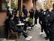 24 October 2021; Republic of Ireland players enjoy a coffee at Cafe Tin Tin Tango in Helsinki ahead of the team's FIFA Women's World Cup 2023 Qualifier against Finalnd on Tuesday. Photo by Stephen McCarthy/Sportsfile