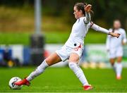 23 October 2021; Grace Clinton of England during the UEFA Women's U19 Championship Qualifier match between England and Northern Ireland at Jackman Park in Limerick. Photo by Eóin Noonan/Sportsfile