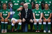 11 November 2021; Lindsay Peat shares a joke with IRFU President Des Kavanagh before the Ireland women's captain's run at RDS Arena in Dublin. Photo by Harry Murphy/Sportsfile