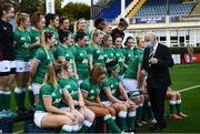 11 November 2021; The Ireland team, with IRFU President Des Kavanagh, before the Ireland women's captain's run at RDS Arena in Dublin. Photo by Harry Murphy/Sportsfile