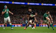 13 November 2021; Akira Ioane of New Zealand runs in for a try which was subsequently disallowed during the Autumn Nations Series match between Ireland and New Zealand at Aviva Stadium in Dublin. Photo by Brendan Moran/Sportsfile
