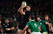 13 November 2021; Will Jordan of New Zealand gathers possession during the Autumn Nations Series match between Ireland and New Zealand at Aviva Stadium in Dublin. Photo by Brendan Moran/Sportsfile