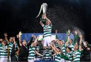 19 November 2021; Shamrock Rovers captain Ronan Finn lifts the SSE Airtricity League Premier Division trophy alongside his team-mates after their match against Drogheda United at Tallaght Stadium in Dublin. Photo by Stephen McCarthy/Sportsfile