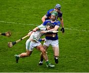 12 December 2021; Ronan Corcoran of Shamrocks Ballyhale in action against Ben Conneely of St Rynaghs during the AIB Leinster GAA Hurling Senior Club Championship Semi-Final match between St Rynaghs and Shamrocks Ballyhale at Bord na Mona O’Connor Park in Tullamore, Offaly. Photo by Eóin Noonan/Sportsfile