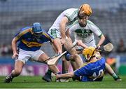 19 December 2021; Clough Ballacolla players Robbie Phelan, right, and Michael McEvoy in action against Shamrocks Ballyhale players Colin Fennelly and Brian Cody, behind, during the AIB Leinster GAA Hurling Senior Club Championship Final match between Clough Ballacolla and Shamrocks Ballyhale at Croke Park in Dublin. Photo by Piaras Ó Mídheach/Sportsfile