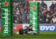19 December 2021; Jack Carty of Connacht scores his side's second try during the Heineken Champions Cup Pool B match between Leicester Tigers and Connacht at Mattioli Woods Welford Road in Leicester, England. Photo by Harry Murphy/Sportsfile
