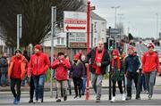 23 January 2022; Munster supporters arrive at Thomond Park before the Heineken Champions Cup Pool B match between Munster and Wasps at Thomond Park in Limerick. Photo by Sam Barnes/Sportsfile
