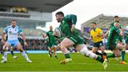 29 January 2022; Sammy Arnold of Connacht on his way to scoring his side's first try during the United Rugby Championship match between Connacht and Glasgow Warriors at the Sportsground in Galway. Photo by Seb Daly/Sportsfile
