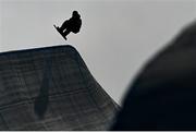 9 February 2022; Taylor Gold of USA during the Men's Snowboard Halfpipe Qualification event on day five of the Beijing 2022 Winter Olympic Games at Genting Snow Park in Zhangjiakou, China. Photo by Ramsey Cardy/Sportsfile