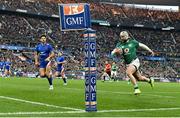 12 February 2022; Mack Hansen of Ireland on his way to scoring his side's first try during the Guinness Six Nations Rugby Championship match between France and Ireland at Stade de France in Paris, France. Photo by Seb Daly/Sportsfile