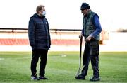 5 March 2022; Sligo Rovers manager Liam Buckley, left, in conversation with groundsman Joe Cleary before the SSE Airtricity League Premier Division match between Sligo Rovers and Dundalk at The Showgrounds in Sligo. Photo by Ben McShane/Sportsfile