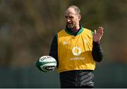 16 March 2022; Assistant coach Mike Catt during Ireland rugby squad training at Carton House in Maynooth, Kildare. Photo by Piaras Ó Mídheach/Sportsfile