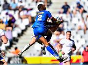 26 March 2022; Damian Willemse of DHL Stormers and Mike Lowry of Ulster during the United Rugby Championship match between DHL Stormers and Ulster at Cape Town Stadium in Cape Town, South Africa. Photo by Ashley Vlotman/Sportsfile