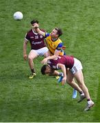 3 April 2022; Niall Daly of Roscommon gets to the ball ahead of Paul Conroy of Galway during the Allianz Football League Division 2 Final match between Roscommon and Galway at Croke Park in Dublin. Photo by Piaras Ó Mídheach/Sportsfile