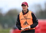 5 April 2022; Senior coach Stephen Larkham during Munster rugby squad training at University of Limerick in Limerick. Photo by Piaras Ó Mídheach/Sportsfile