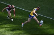 3 April 2022; Diarmuid Murtagh of Roscommon gets past Shane Walsh of Galway on his way to scoring his side's first goal during the Allianz Football League Division 2 Final match between Roscommon and Galway at Croke Park in Dublin. Photo by Piaras Ó Mídheach/Sportsfile