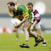 2 May 2004; Seamus Moynihan, Kerry, in action against Derek Savage, Galway. Allianz National Football League 2004 Division 1 Final, Kerry v Galway, Croke Park, Dublin. Picture credit; David Maher / SPORTSFILE *EDI*