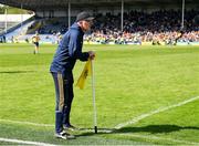 24 April 2022; Clare manager Brian Lohan during the last minutes of the Munster GAA Hurling Senior Championship Round 2 match between Tipperary and Clare at FBD Semple Stadium in Thurles, Tipperary. Photo by Ray McManus/Sportsfile