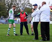 30 April 2022; Limerick manager Billy Lee in conversation with his goalkeeper Donal O'Sullivan before the penalty shoot-out of the Munster GAA Senior Football Championship Quarter-Final match between Clare and Limerick at Cusack Park in Ennis, Clare. Photo by Piaras Ó Mídheach/Sportsfile