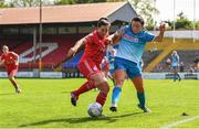 7 May 2022; Noelle Murray of Shelbourne in action against Teegan Ruddy of Peamount United during the SSE Airtricity Women's National League match between Shelbourne and Peamount United at Tolka Park in Dublin. Photo by Sam Barnes/Sportsfile