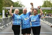 15 May 2022; Operation Transformation leaders, from left, Kathleen Mullins, John Ryan and Katie Jones before the Irish Runner 5k sponsored by Sports Travel International incorporating the AAI National 5k Road Championships at Phoenix Park in Dublin. Photo by Harry Murphy/Sportsfile