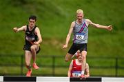 22 May 2022; Morgan Clarkson of Dundrum South Dublin AC, right, and Niall Carberry of Clonliffe Harriers AC, Dublin, competing in the premier men's 3000m steeplechase during Round 1 of the AAI National Outdoor League at the Mary Peters Track in Belfast. Photo by Sam Barnes/Sportsfile