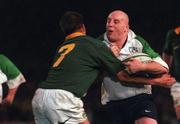 28 November 1998; Keith Wood of Ireland in action against Bobby Skinstad of South Africa during a International Friendly Match between Ireland and South Africa at Landsdowne Road in Dublin. Photo by Brendan Moran/Sportsfile