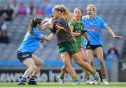 28 May 2022; Meath goalkeeper Monica McGuirk in action against Lyndsey Davey of Dublin during the Leinster LGFA Senior Football Championship Final match beween Meath and Dublin at Croke Park in Dublin. Photo by Stephen McCarthy/Sportsfile