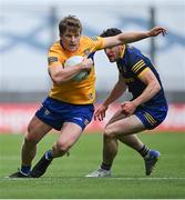 11 June 2022; Pádraic Collins of Clare in action against Ciaráin Murtagh of Roscommon during the GAA Football All-Ireland Senior Championship Round 2 match between Clare and Roscommon at Croke Park in Dublin. Photo by Piaras Ó Mídheach/Sportsfile