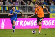 14 June 2022; Jeff Hendrick of Republic of Ireland and Mykola Shaparenko of Ukraine during the UEFA Nations League B group 1 match between Ukraine and Republic of Ireland at LKS Stadium in Lodz, Poland. Photo by Stephen McCarthy/Sportsfile