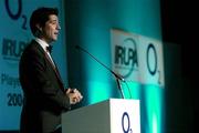 19 May 2004; BBC TV presenter and MC Craig Doyle, speaking at the O2 Irish Rugby Union Players Association Awards at the Burlington Hotel, Dublin. Picture credit; Brendan Moran / SPORTSFILE