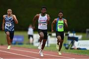 9 July 2022; Rex Nyamakazi of Limerick AC, centre, on his way to winning the under 18 boys 100m during day two of the Irish Life Health National Juvenile Track and Field Championships at Tullamore Harriers Stadium in Tullamore, Offaly. Photo by Sam Barnes/Sportsfile