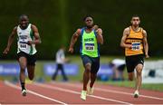 9 July 2022; Nkemjika Onwumereh of Metro/St Brigids AC, Dublin, centre, on his way to winning the under 19 boys 100m during day two of the Irish Life Health National Juvenile Track and Field Championships at Tullamore Harriers Stadium in Tullamore, Offaly. Photo by Sam Barnes/Sportsfile