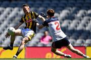 10 July 2022; John Walsh of Kilkenny in action against Paidí Mathers of New York during the GAA Football All-Ireland Junior Championship Final match between Kilkenny and New York at Croke Park in Dublin. Photo by Piaras Ó Mídheach/Sportsfile