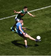 10 July 2022; Lee Gannon of Dublin in action against Paudie Clifford of Kerry during the GAA Football All-Ireland Senior Championship Semi-Final match between Dublin and Kerry at Croke Park in Dublin. Photo by Daire Brennan/Sportsfile
