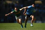 10 July 2022; Niall Scully of Dublin in action against Paudie Clifford of Kerry during the GAA Football All-Ireland Senior Championship Semi-Final match between Dublin and Kerry at Croke Park in Dublin. Photo by Stephen McCarthy/Sportsfile