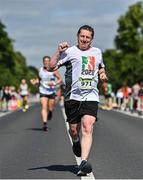 10 July 2022; Conor Walsh of North East Runners AC, celebrates finishing the Irish Runner 10 Mile, Sponsored by Sports Travel International, incorporating the AAI National 10 Mile Road Race Championships at the Phoenix Park in Dublin. Photo by Sam Barnes/Sportsfile