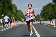 10 July 2022; Catherine Gilmore of Sportsworld AC, during the Irish Runner 10 Mile, Sponsored by Sports Travel International, incorporating the AAI National 10 Mile Road Race Championships at the Phoenix Park in Dublin. Photo by Sam Barnes/Sportsfile