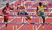 16 July 2022; Sasha Zhoya of France, centre, competes in the men's 110m hurdles heats during day two of the World Athletics Championships at Hayward Field in Eugene, Oregon, USA. Photo by Sam Barnes/Sportsfile
