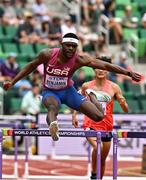 16 July 2022; Raj Benjamin of USA competing in the men's 400m hurdles heats during day two of the World Athletics Championships at Hayward Field in Eugene, Oregon, USA. Photo by Sam Barnes/Sportsfile